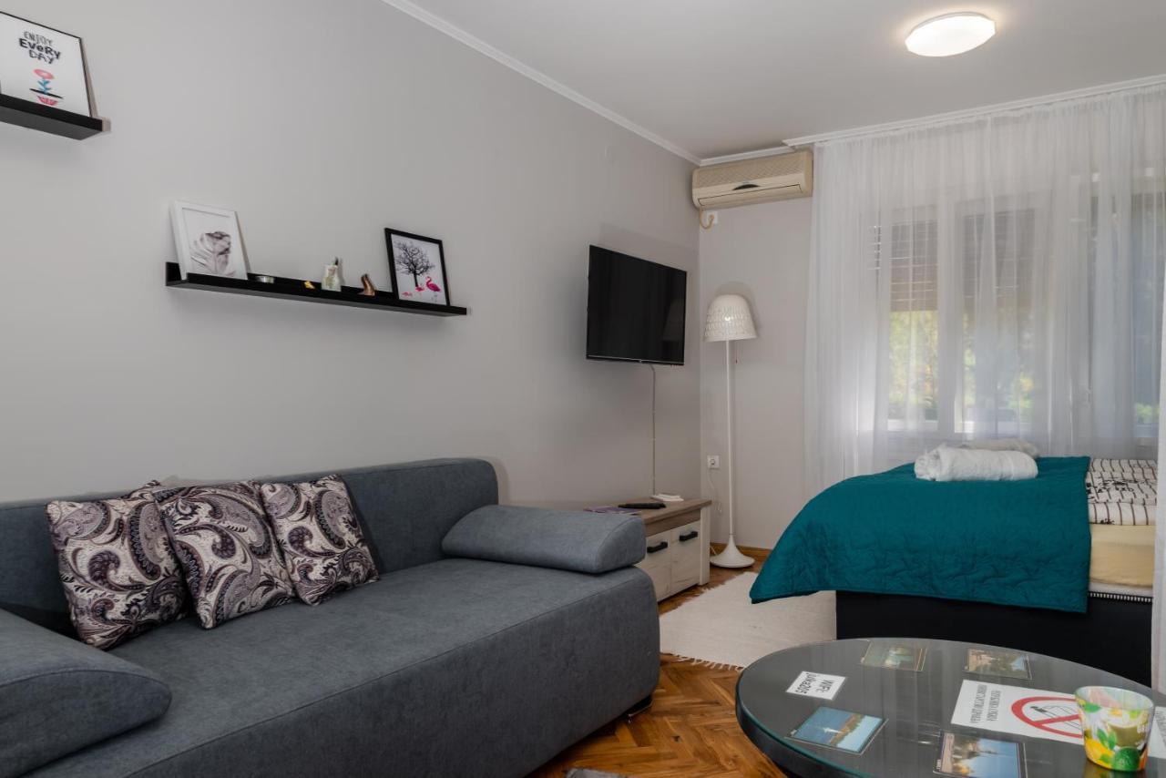 Vikendica Julka Palic Apartamento Exterior foto